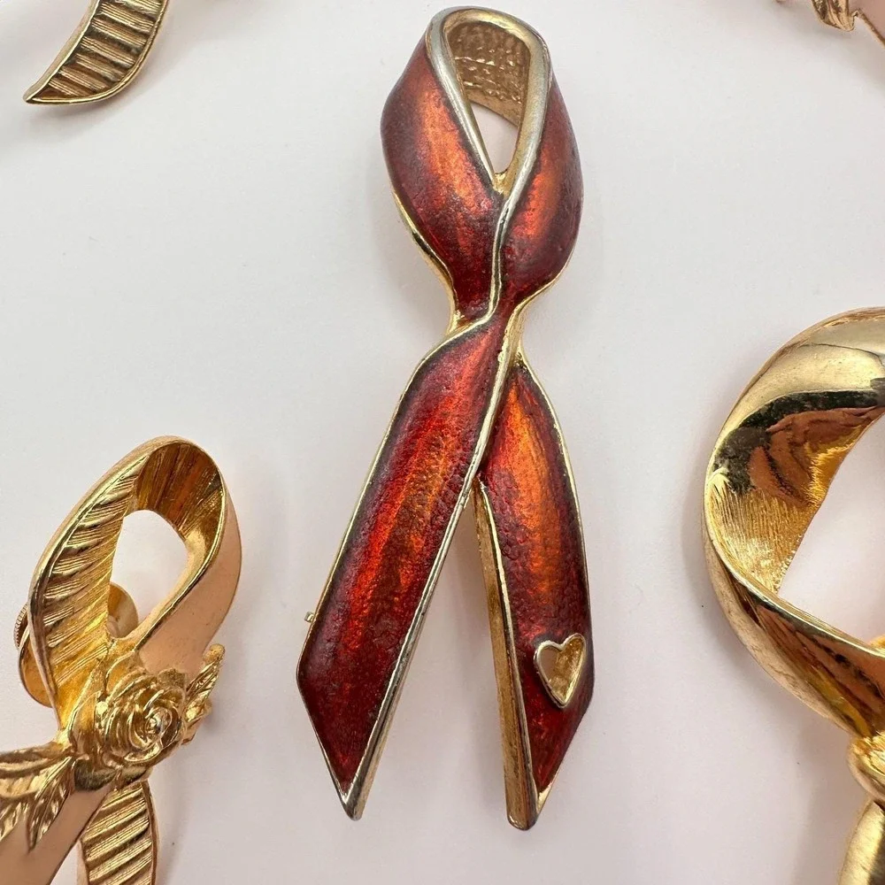 Vintage‎ 90s Awareness Ribbon Enamel Gold Tone Brooch Pins Set Classic Jewelry